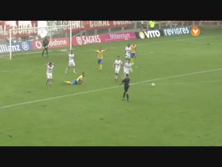 Nacional 2-2 Arouca - Goal by David Simão (44')