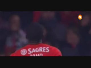 Benfica 3-0 Vitória Guimarães - Golo de O. John (54min)