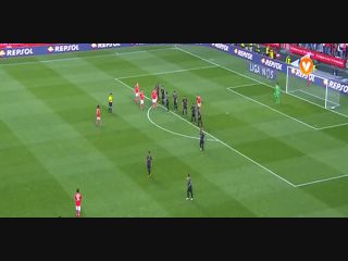 Benfica 1-0 Vitória Guimarães - Golo de Jardel (47min)