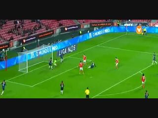 Benfica 6-0 Marítimo - Golo de Pizzi (29min)
