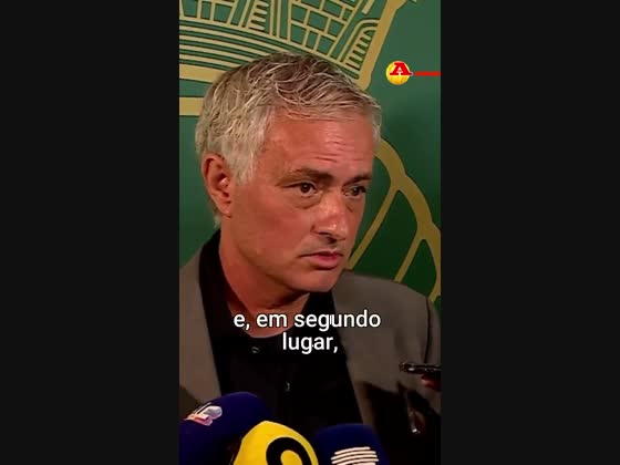 José Mourinho questionado sobre o Benfica