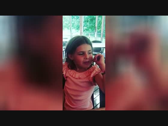 Cuca Roseta mostra filha de seis anos a cantar e fãs não têm dúvidas